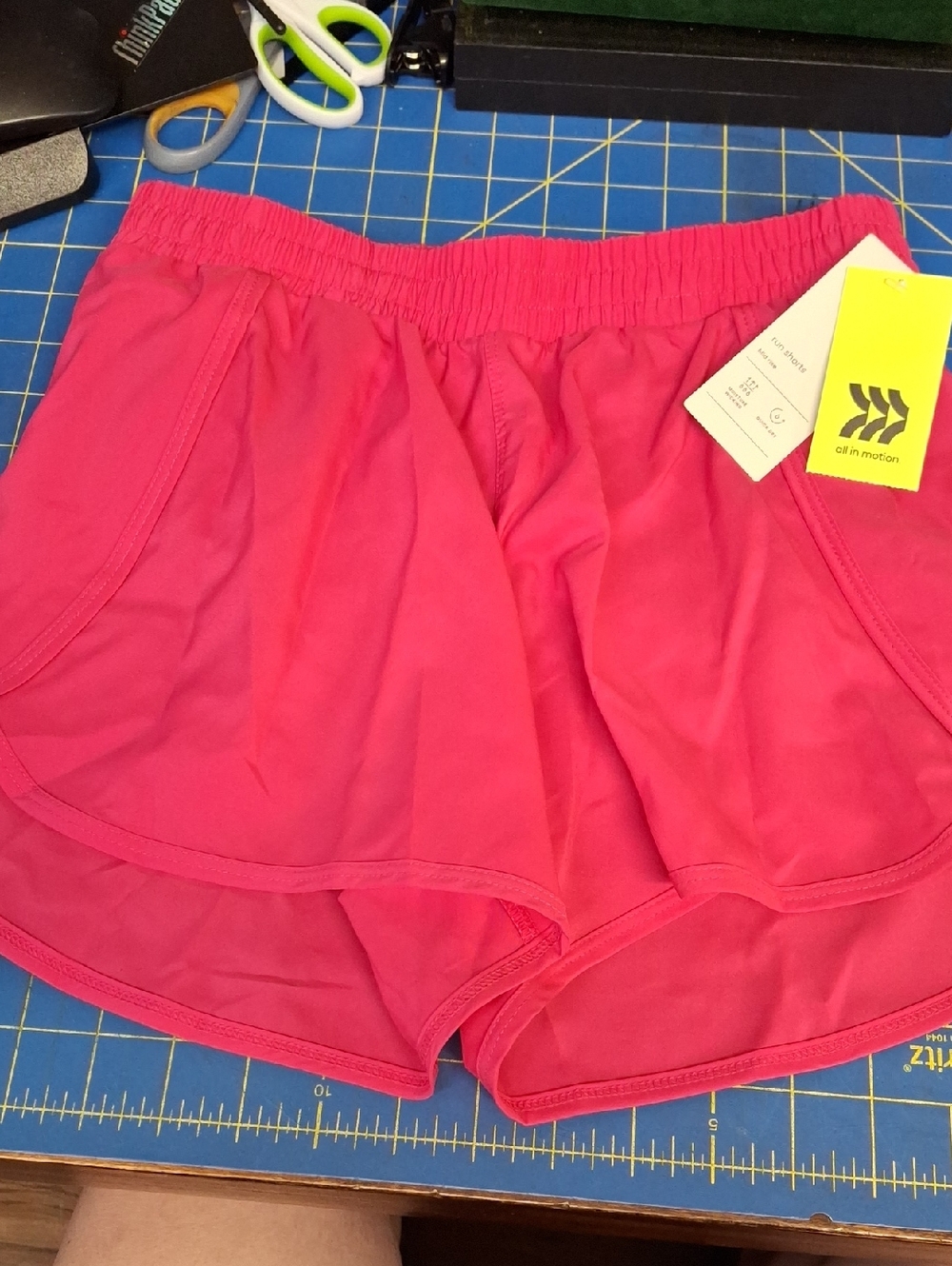 all in motion Hot Pink Athletic Shorts XL14 NWR